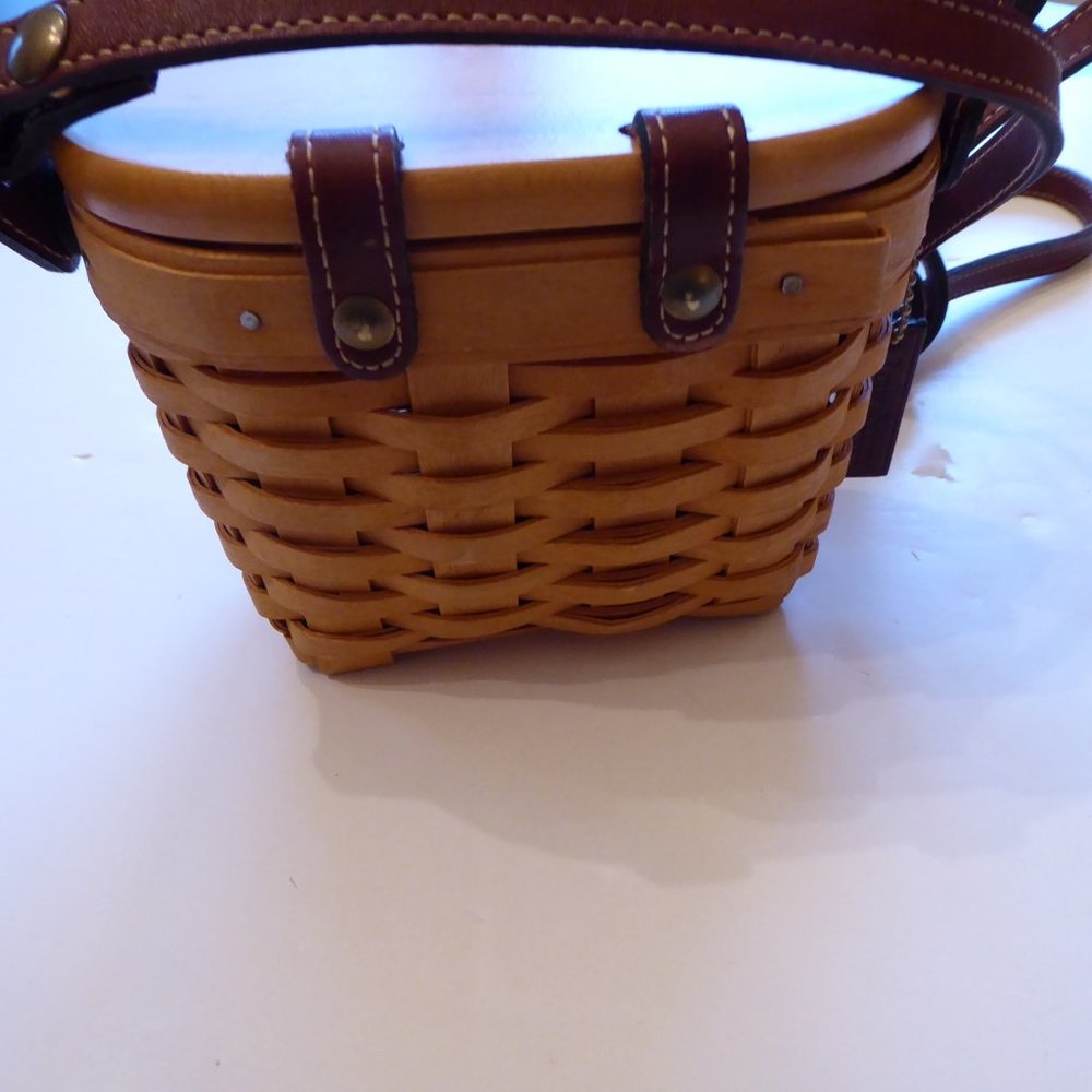 Longaberger Homecoming Bee Station 2000 Kiddie Basket Purse Leather Strap Stamp - Picture 13 of 16